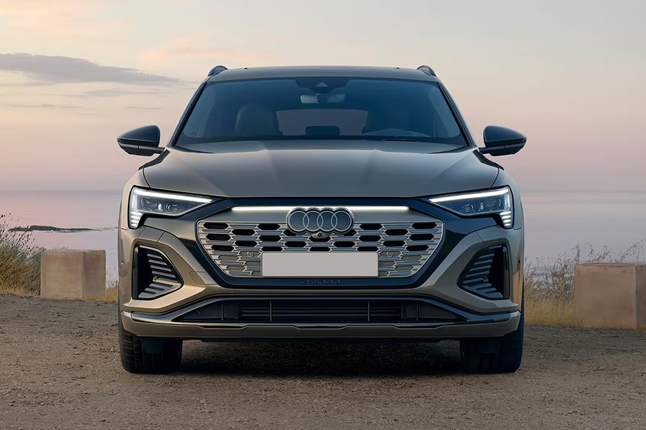 Q8 e-tron 55 Quattro
