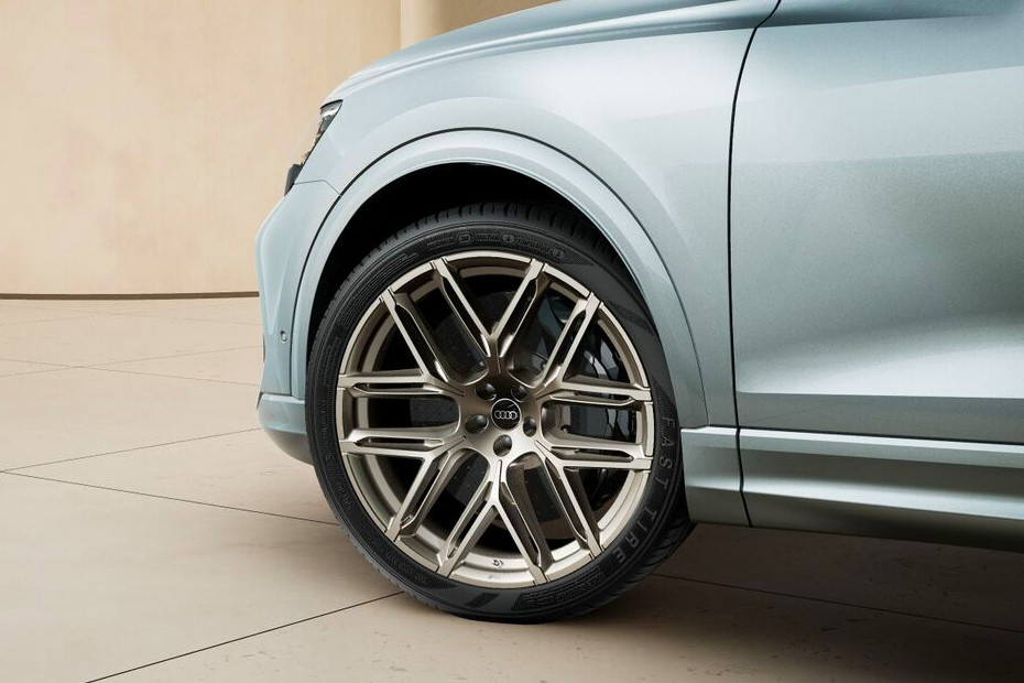 RS Q8 Performanc