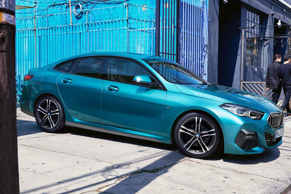 220i M Performance Editio