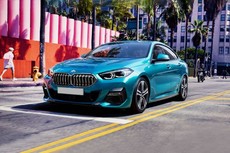 220i M Performance Editio