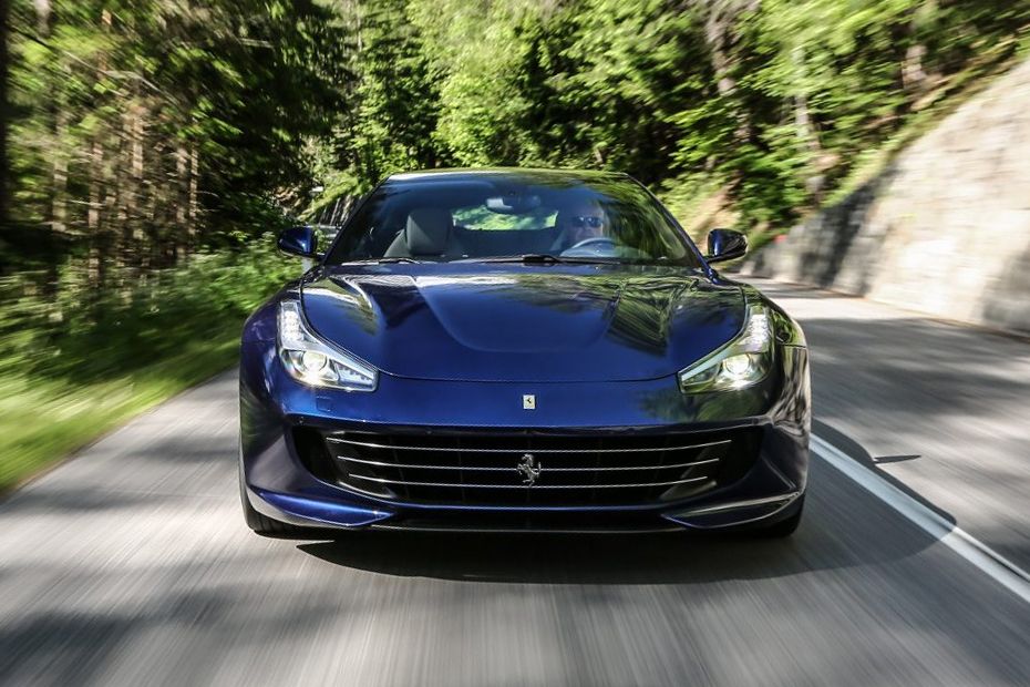 GTC4Lusso V12