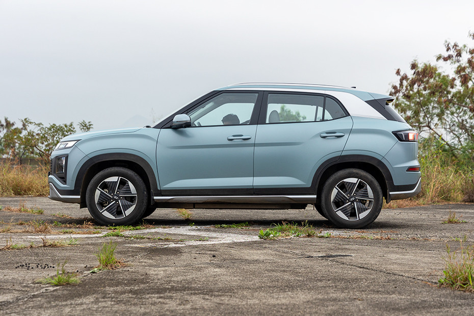 Creta Electric Executive