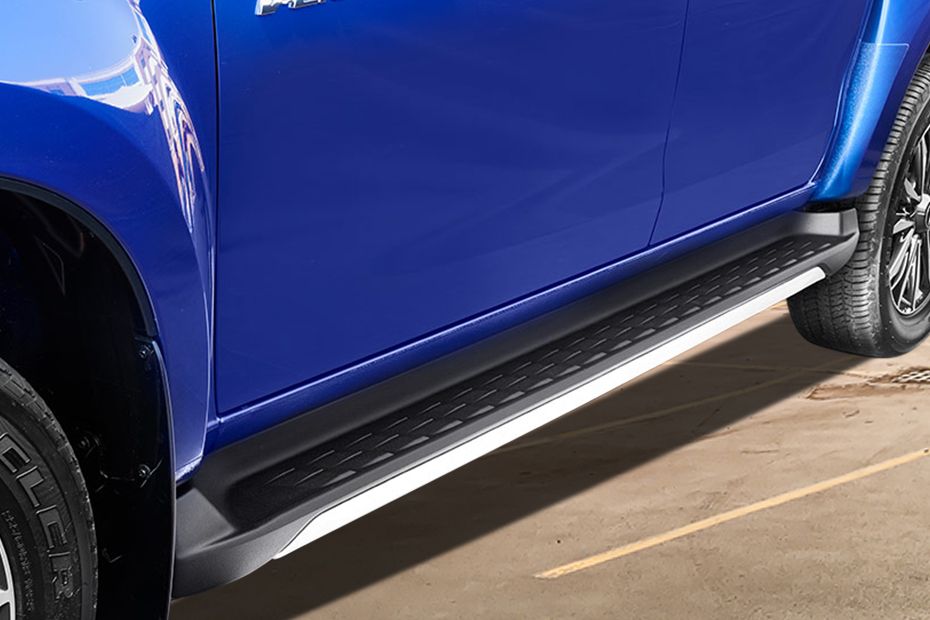 D-Max V-Cross Standard