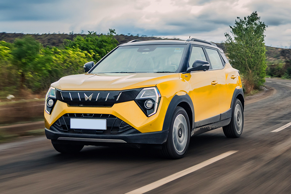 XUV 3XO MX1