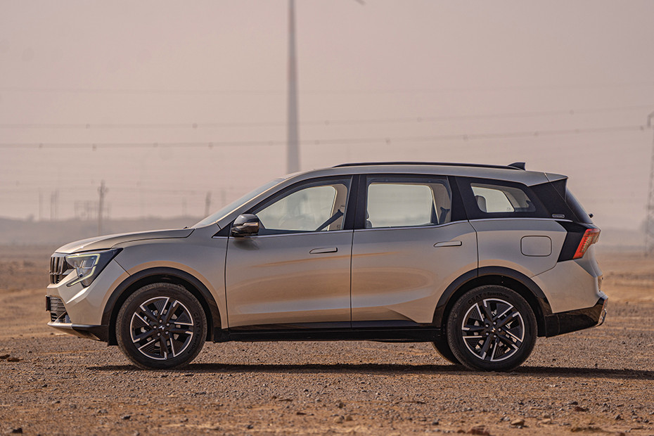 XUV 7XO AX