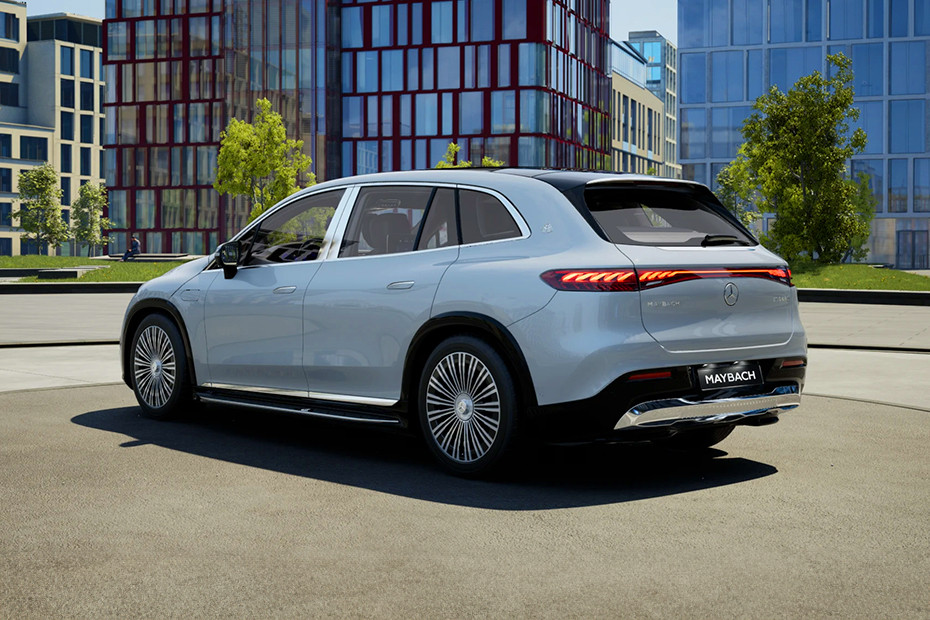 Maybach EQS SUV 680