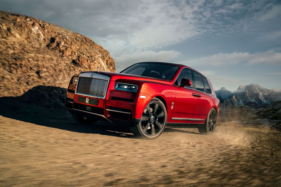 Cullinan 2018-2024 V126750 cc, Automatic, Petrol, 9.5 kmpl