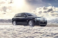 Cullinan 2018-2024 V126750 cc, Automatic, Petrol, 9.5 kmpl