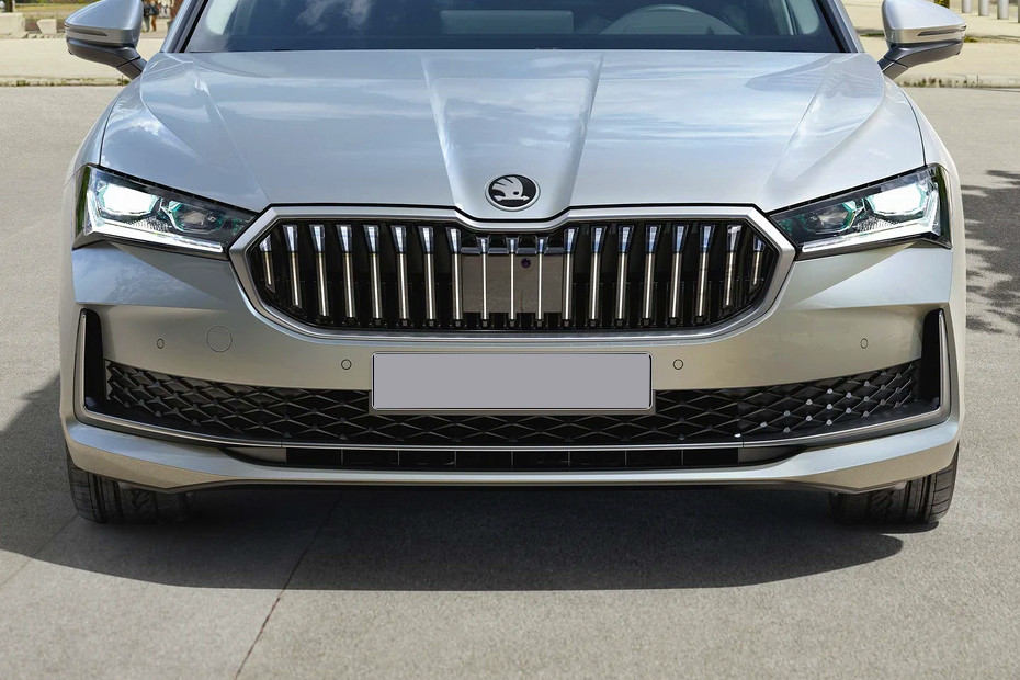 Superb 2025 Bas