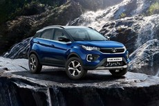 XZA Plus LUXS Kaziranga Diesel AM
