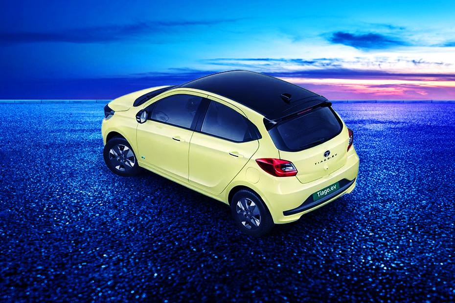 Tiago EV XT MR