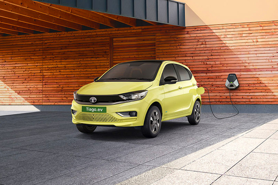 Tiago EV XT MR